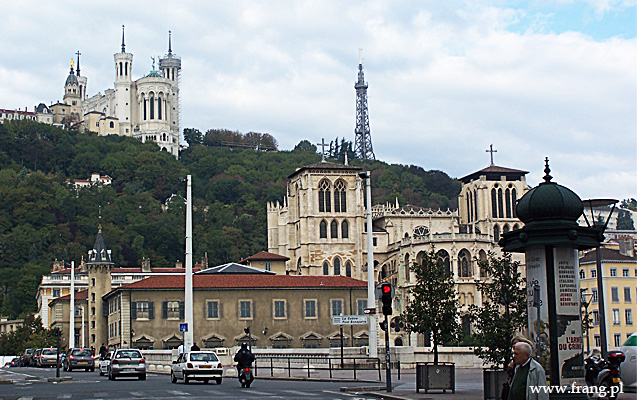Fotografia ‘’Basilique Notre-Dame de Fourviere’’ w Lyonie.